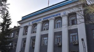 В Кыргызстане хотят ввести компенсации за незаконные действия чиновников — Новости Кыргызстана