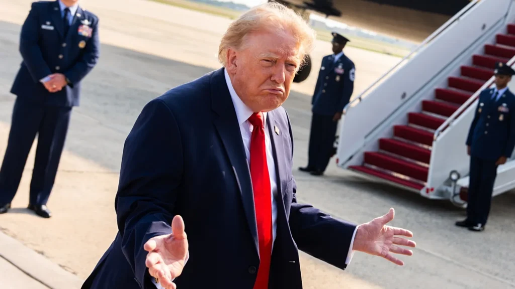 «Алар менен мындан ары иштешким келбейт» — Трамп Иран менен сүйлөшүүлөр тууралуу