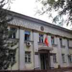 Саламаттык сактоо министрлиги алты медициналык колледжге аккредитация берүүдөн баш тартты — тизме — Новости Кыргызстана