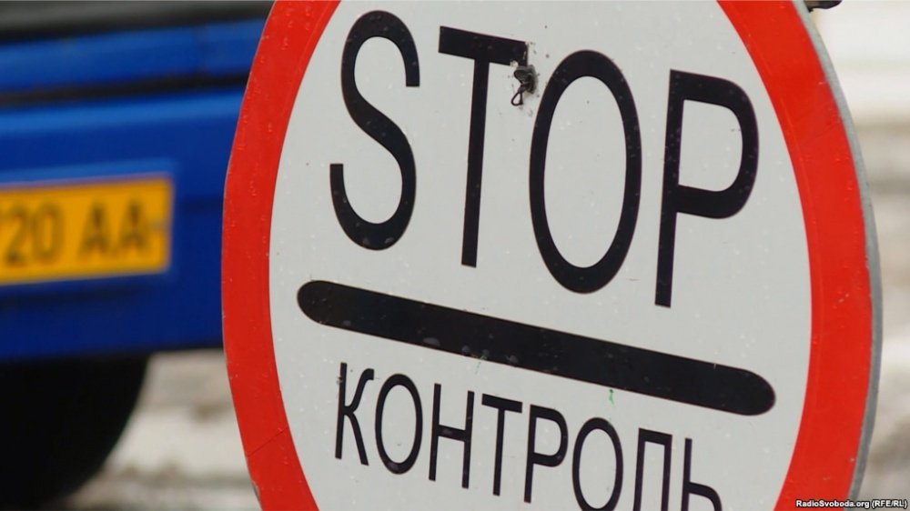 Кыргызстанда документтери жок 2,2 млн сомдук товарларды алып кирүүгө бөгөт коюлду
