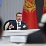 Президент на год запретил повышать отдельные тарифы и стоимость госуслуг — Новости Кыргызстана