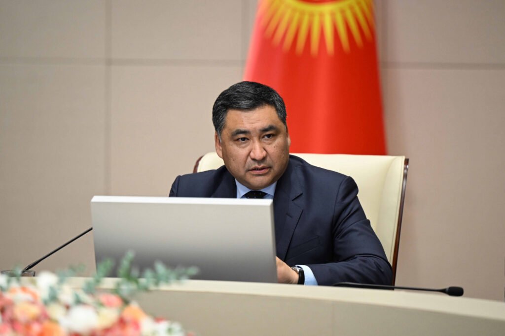 Кыргызстан Кытай жана Беларустан күйүүчү майдын алгачкы партияларын алып келүү боюнча макулдашты — Новости Кыргызстана