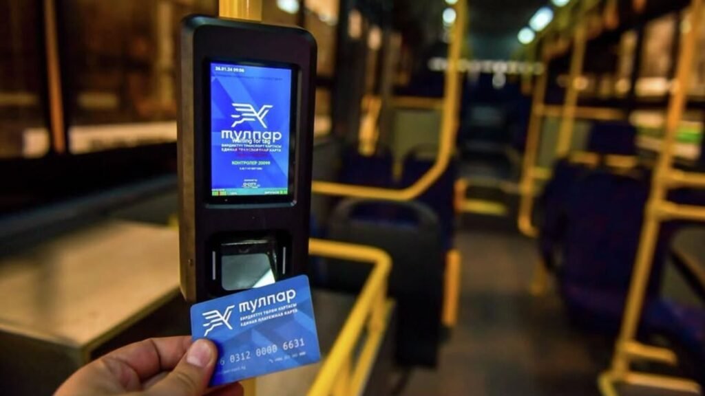 В Бишкеке автобусы перестали принимать наличные. Мэрия объяснила способы оплаты проезда — Новости Кыргызстана