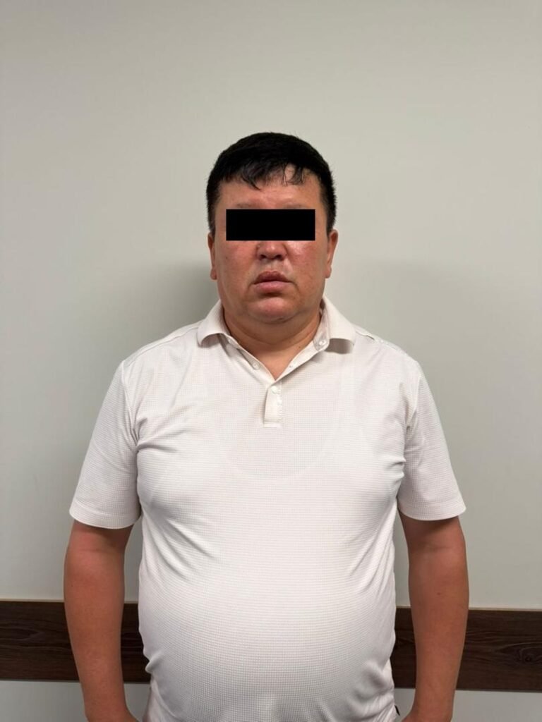 Задержаны мошенники, вымогавшие ,2 млн под предлогом связей с руководством страны — Новости Кыргызстана