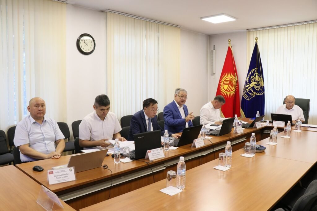 Эсептөө палатасы “Кыргызнефтегаздан” дээрлик 1 млрд сомдук мыйзам бузууларды аныктады — иллюстрация