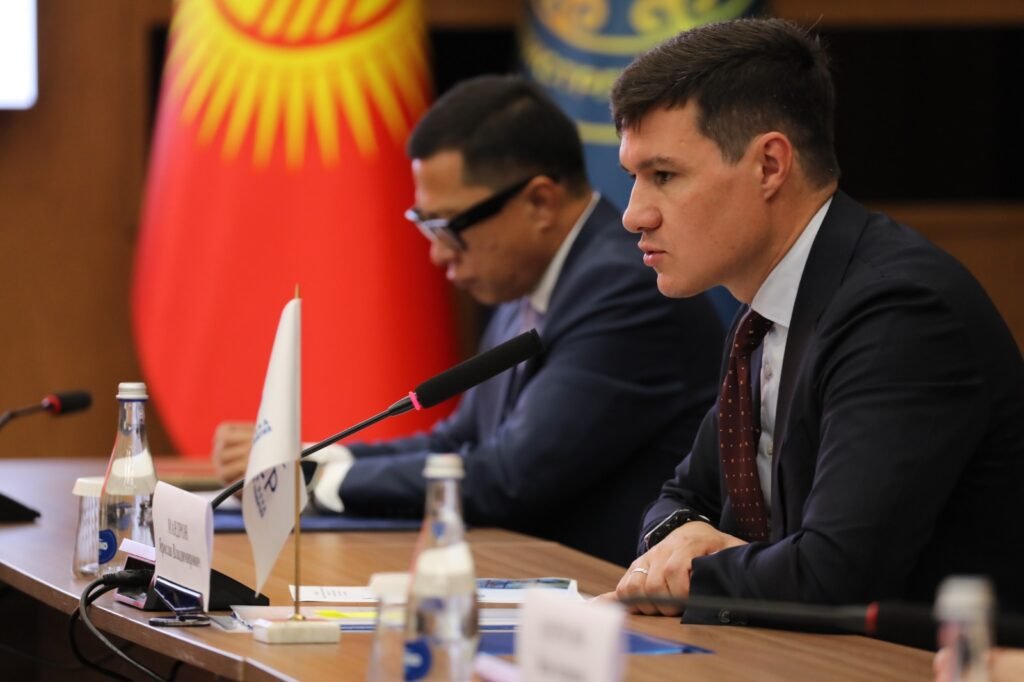 Кыргызстан жана Евразия өнүктүрүү фонду энергетика тармагындагы кызматташтыкты кеңейтет — контекст события