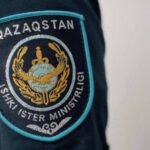 Казакстан күйүүчү май аткезчилигине каршы күрөшүү үчүн чек арада көзөмөлдү күчөттү — Новости Кыргызстана