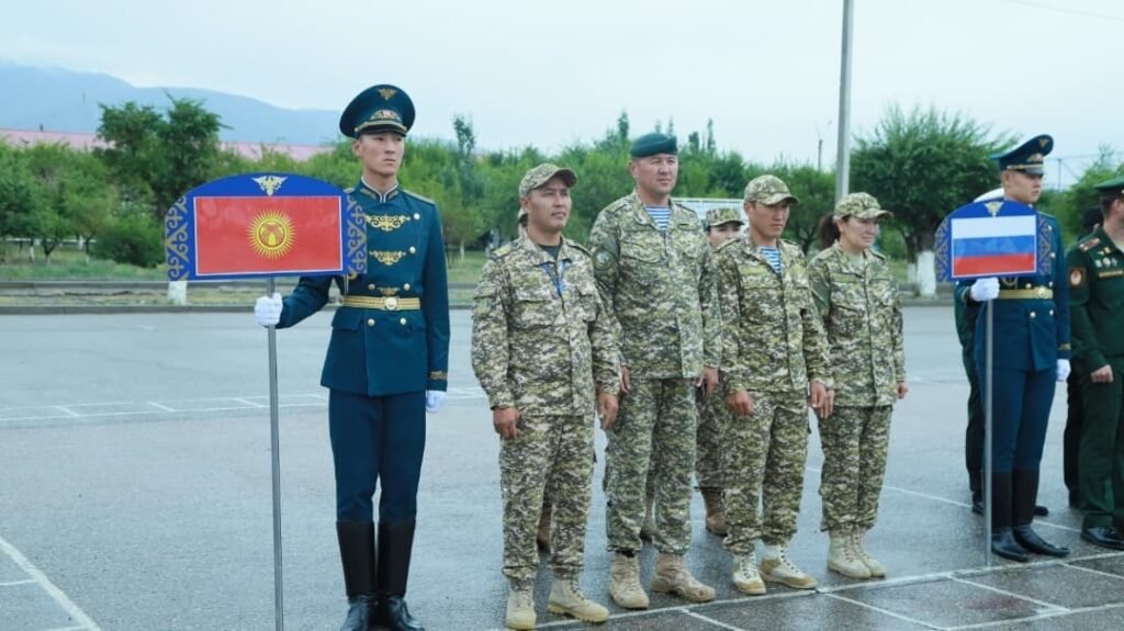 Кыргызстанда КМШ өлкөлөрүнүн армиялары арасында ок атуу боюнча чемпионат башталды — фото 6