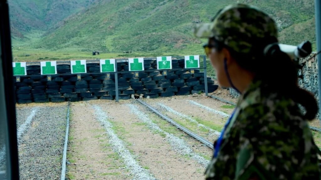 Кыргызстанда КМШ өлкөлөрүнүн армиялары арасында ок атуу боюнча чемпионат башталды — фото 13