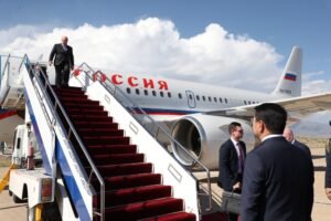 Михаил Мишустин ЕӨАК жыйынына катышуу үчүн Кыргызстанга келди — Новости Кыргызстана
