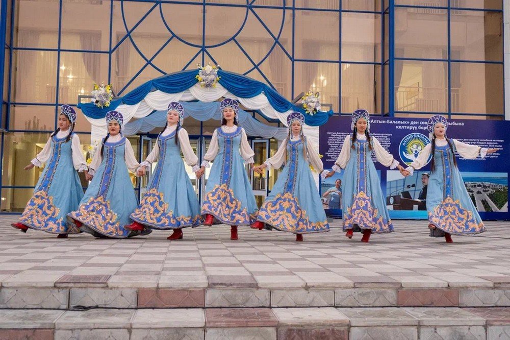 В Кыргызстане школьники изучают русский язык через песни и фольклор — Новости Кыргызстана