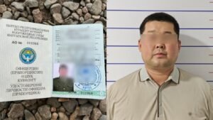 Бишкекте милиция кызматкеримин деп тааныштырып, пара талап кылган шектүү кармалды — Новости Кыргызстана