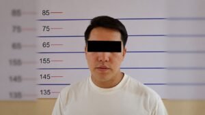 Үч унаасын ээлеп алган: Бишкекте алдамчылыкка шектүү кармалды — Новости Кыргызстана