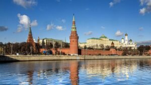 Туристы, студенты: в Москве расширят круг мигрантов, обязанных пользоваться приложением «Амина» — Новости Кыргызстана