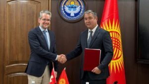 Кыргызстан и Швейцария подписали соглашение о международных автомобильных перевозках — Новости Кыргызстана