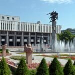 Бишкекте Кызыл-Суу кыргыздарынын аткаруусунда «Манас» спектакли коюлат — Новости Кыргызстана