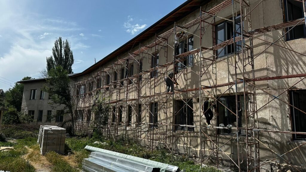 В Новопокровке за 289 млн сомов готовят областной роддом на 100 коек — Новости Кыргызстана