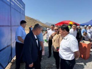 Күн станциялары, заводдор жана сурманы кайра иштетүү: Баткенде кандай долбоорлор ишке ашууда? — Новости Кыргызстана