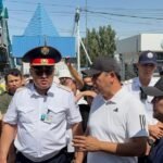 Бишкек мэри «Мадина» базарындагы өрттөн кийин соодагерлер менен жолукту — Новости Кыргызстана