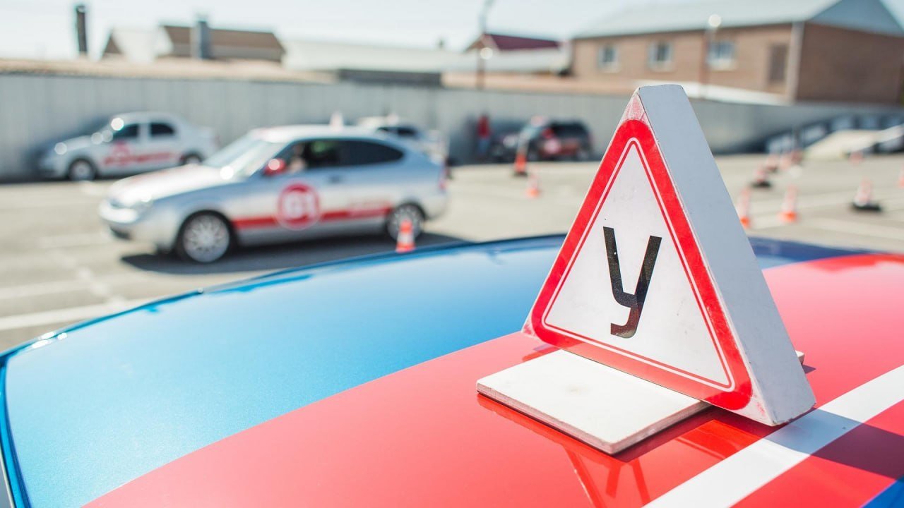 Садыр Жапаров продлил запрет на работу частных автошкол до конца года — Новости Кыргызстана