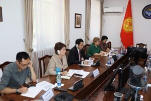 КРнын Саламаттык сактоо министрлиги жана Дүйнөлүк банк поликлиникалардын ишинин сапатын жакшыртат — Новости Кыргызстана