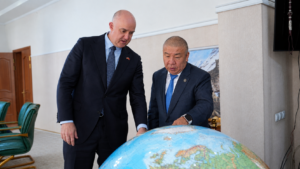 Мамлекеттик салык кызматынын башчысы АКШда көк бөрү курама командасынын турнесин уюштурууну сунуштады — Новости Кыргызстана