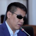 В ЖК предлагают смягчить требования к школьной форме и защитить учителей — Новости Кыргызстана