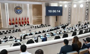 Кыргызстанда балдарга кош фамилия берүүгө уруксат берүү сунушталууда — Новости Кыргызстана