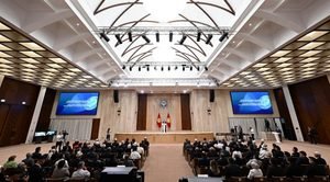 Награды должны получать только те, кто их по-настоящему достоин — Садыр Жапаров — Новости Кыргызстана
