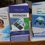 Көзөмөлдөө үчүн мектептердин окуу китептерине QR-коддор коюлушу мүмкүн — Новости Кыргызстана