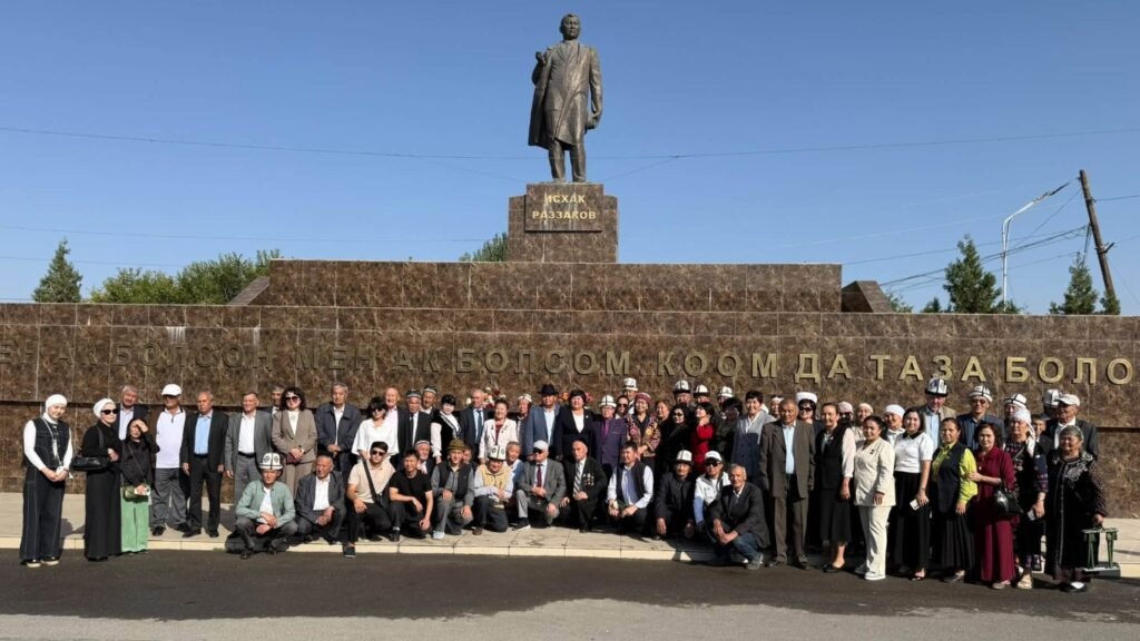 Баткенде 36-эл аралык «Өрүкзар» поэзия фестивалы башталды