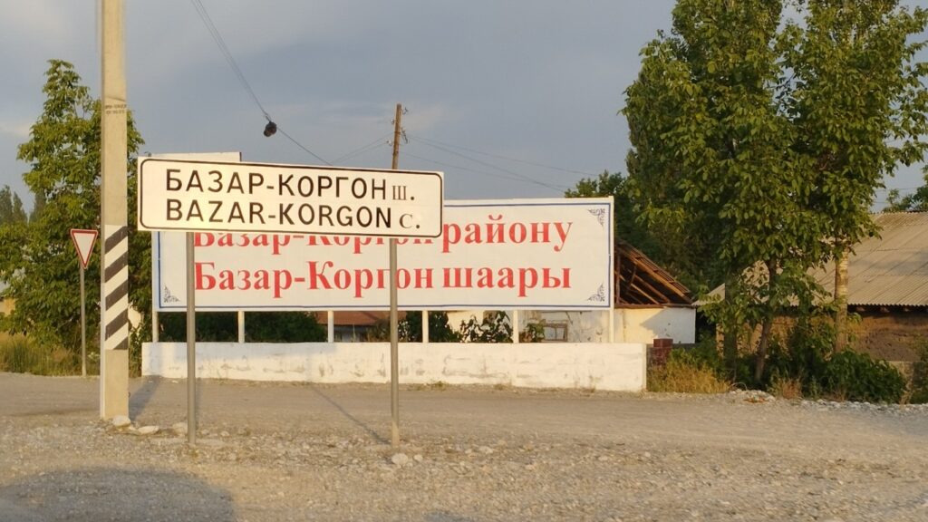 Базар-Коргондо лицей окуучуларына мыйзамсыз аттестат берилген. Башкы прокуратури иш козгоду