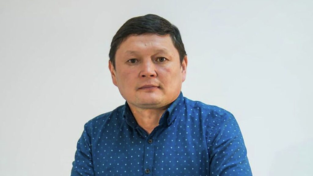 Сыймык Жапыкеев президенттик шайлоого катышууга ниети бар экенин билдирди