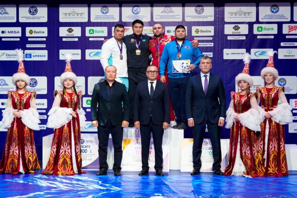 Феликс Уланбеков VI Дүйнөлүк көчмөндөр оюндарында самбо боюнча алтын медаль утту — Новости Кыргызстана