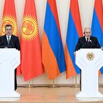 Пашинян перепутал Жапарова с президентом Казахстана — уволен глава протокола — Новости Кыргызстана