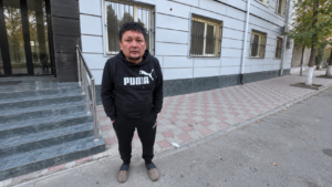 Сыймык Жапыкеев кармалганын жана «Кыргызтестке» жетишпей калганын билдирди — Новости Кыргызстана