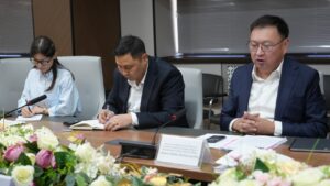 Айыл чарба министрлиги кайра иштетүүчүлөр менен уруксат берүүчү документтерди жөнөкөйлөтүүнү талкуулады — Новости Кыргызстана