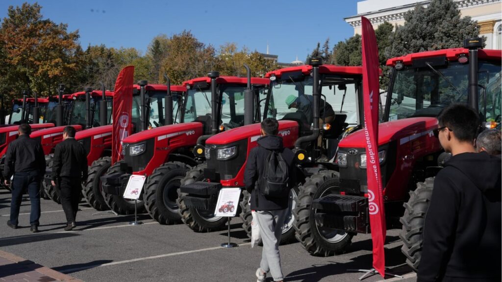 От спутника до фермерских продуктов: чем удивила «АгроТехЭкспо — 2026» в Бишкеке — фото 4
