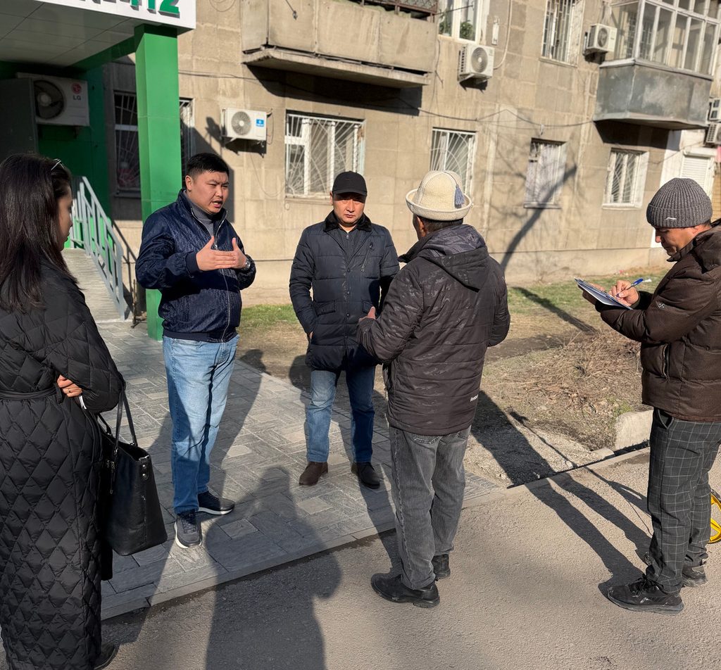 ТЖЭШ жана короону коргоо: Санжар Жанатов менен маек — фото 4
