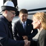 Садыр Жапаров отправился в Лос-Анджелес для запуска первого национального спутника Кыргызстана — Новости Кыргызстана
