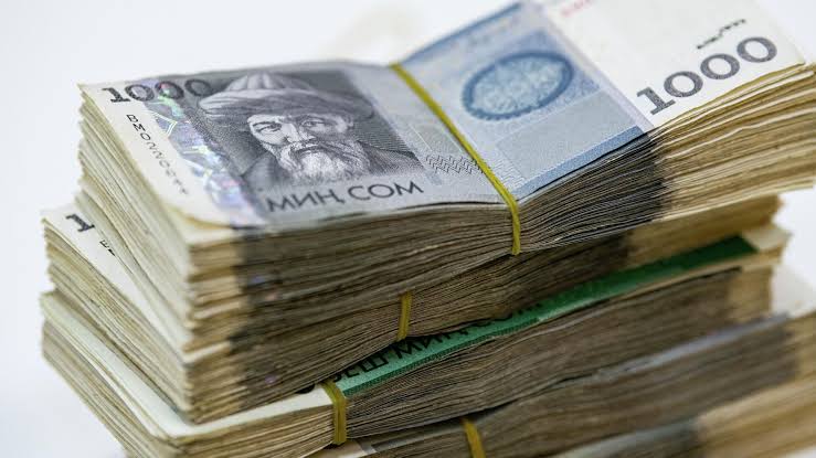 Бир кварталда банктардын кассалары аркылуу дээрлик 3,8 трлн сом өткөн