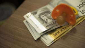 «Бала ырысы» жөлөк пулун алуучулардын саны октябрь айында 252,7 миңге жетти — Новости Кыргызстана