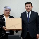 Кыргызстандагы 25 мектепке «Starlink» спутниктик интернетинин терминалдары тапшырылды — Новости Кыргызстана