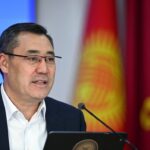 Таш-Көмүр жана Кара-Көлдүн тургундары президентке көйгөйлөрүн айтып беришти — Новости Кыргызстана